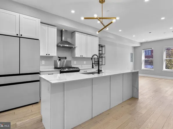 3572 13th St NW #2, Washington, DC 20010