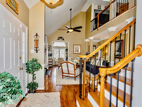 3rd image of 111 Osprey Way
