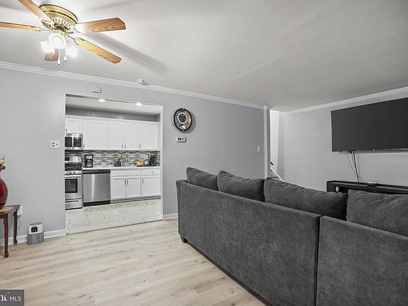 5th image of 9240 Bridle Path Ln Unit G