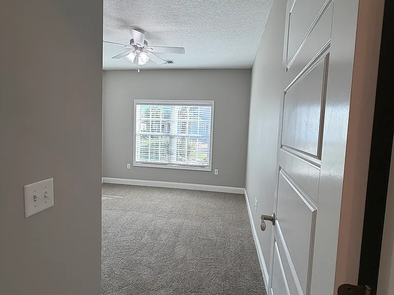 148 The Villas Way — Photo 6