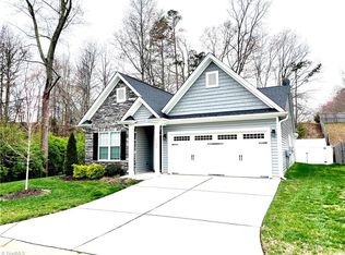 4688 Midstream Crossing Dr, Clemmons, NC 27012