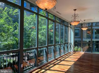 2425 L St NW APT 215, Washington, DC 20037