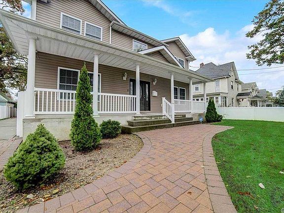 3rd image of 193 Lena Ave