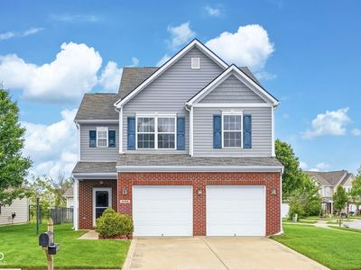 2462 Middle View Dr, Columbus, IN, 47201