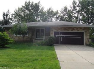 836 Trebisky Rd, South Euclid, OH 44121