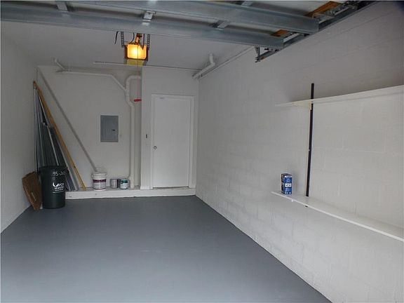 4th image of 2549 Centergate Dr APT 203