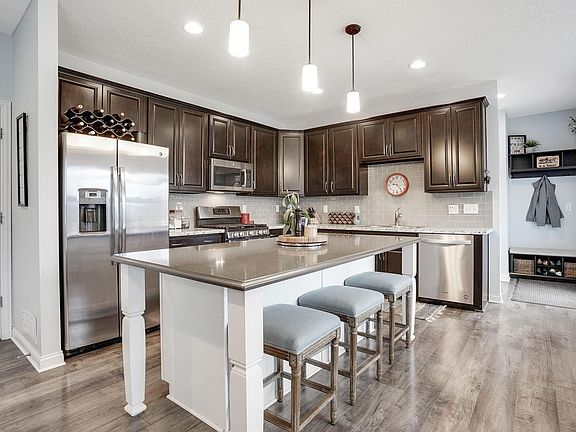 3rd image of Crooked Maple Dr
