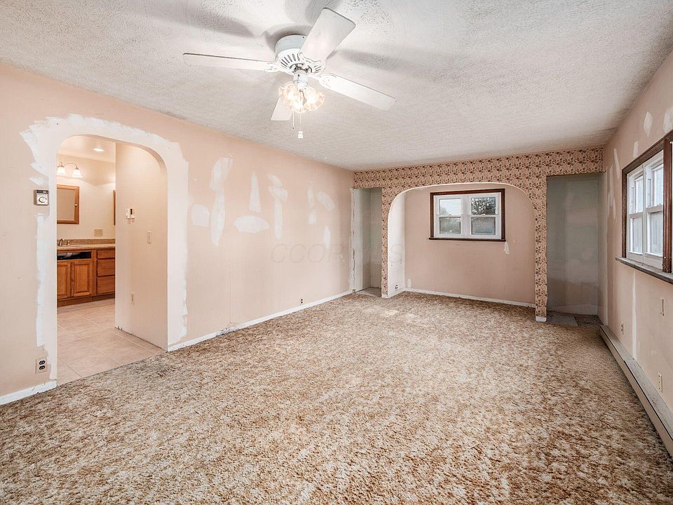 7th image of this home