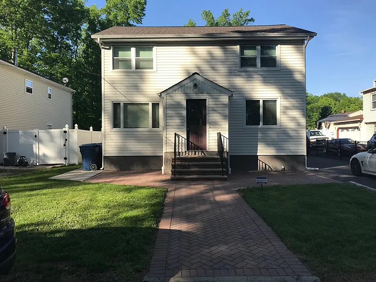 631 Magnolia Rd #2 — Photo 1