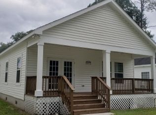 818 6th St SW, Live Oak, FL 32064