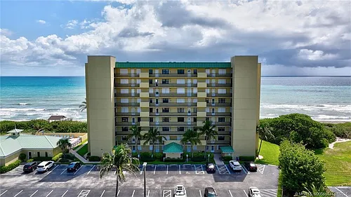 7380 S Ocean Dr #420 Photo 1
