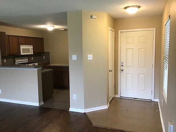 2nd image of 8019 Safflower Dr
