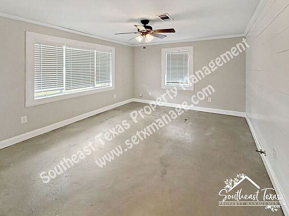 2nd image of 428 S 37th St