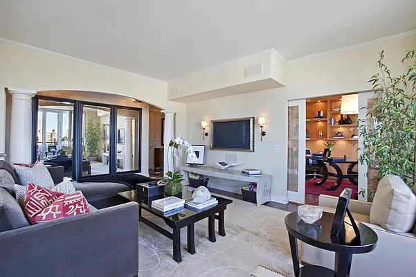 Sold by Olshan Realty | media 40