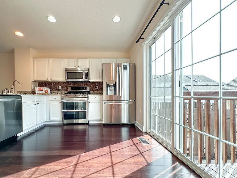 3801 Dowitcher Ln — Photo 12