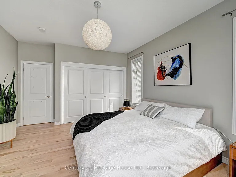219 Falconridge Dr — Photo 22