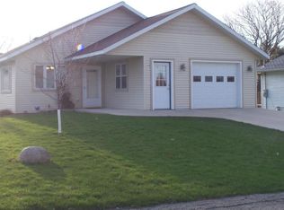 249 Silver St S, Wykoff, MN 55990