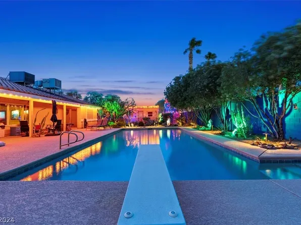 423 Cannes St, Henderson, NV 89015