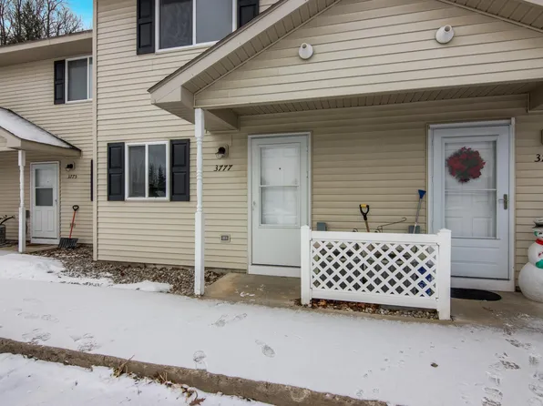 3777 Vale Dr, Traverse City, MI 49686