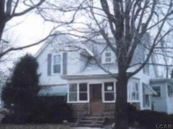 2810 E Maumee St, Adrian, MI 49221
