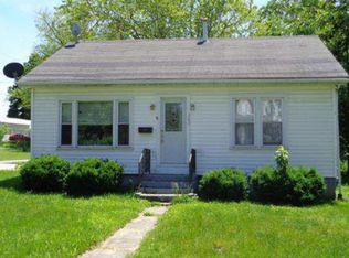 303 W Perry St, Pittsfield, IL 62363