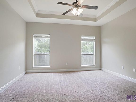 5th image of 12397 Dutchtown Villa Dr
