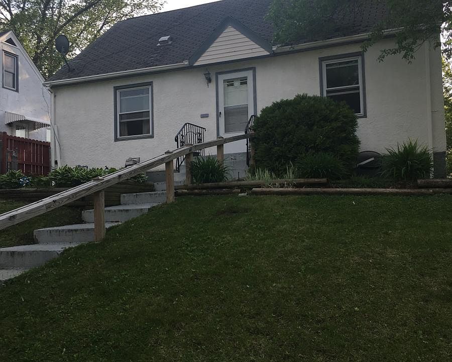 1st image of 1327 Prior Ave S