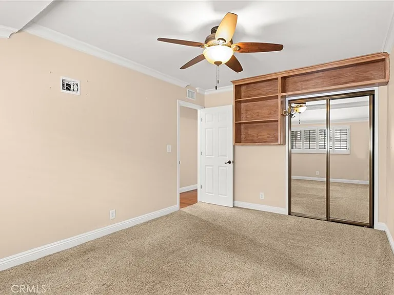 5081 Howard Ave — Photo 18