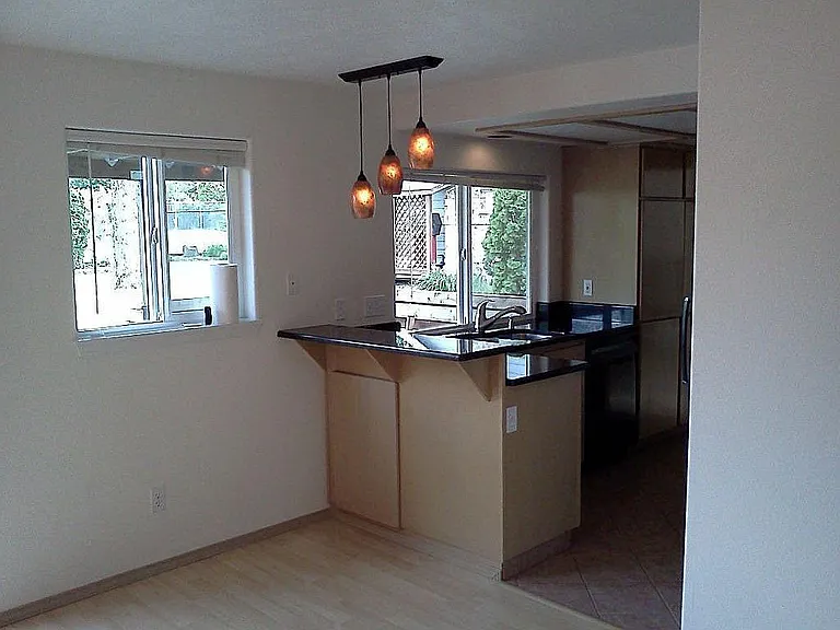 12470 SW Winter Lake Dr — Photo 5