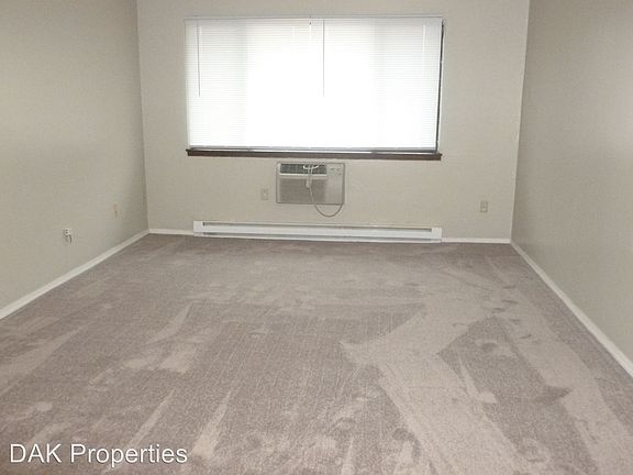 4th image of 1230 E Singer Cir APT 211