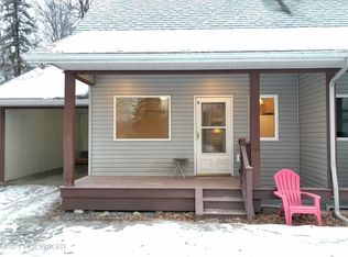 12100 E Woodstock Dr, Palmer, AK 99645