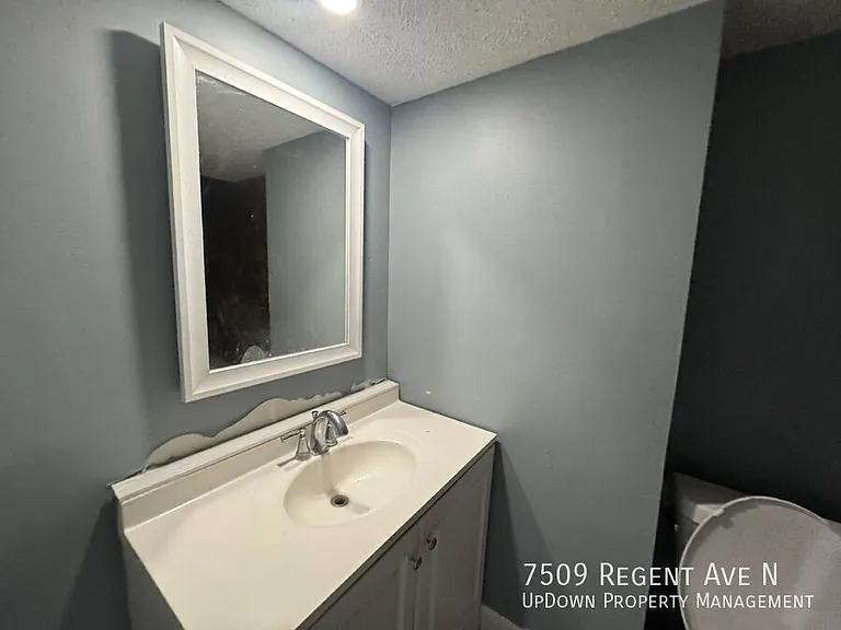 7509 Regent Ave N — Photo 19