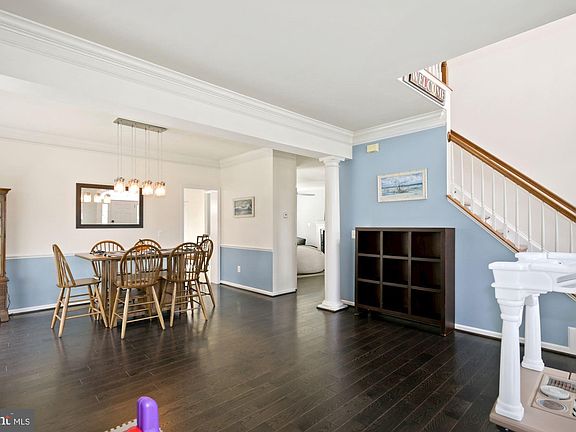 4th image of 5688 Olympia Fields Pl