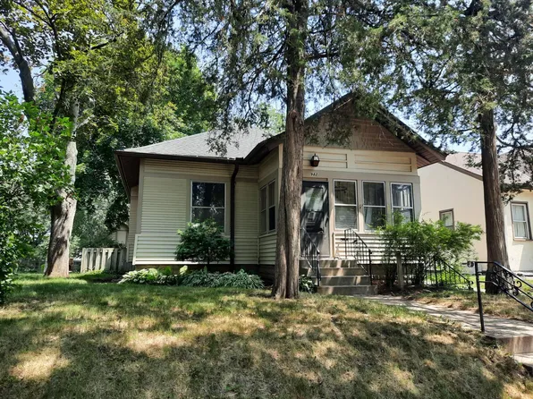 982 Como Pl, Saint Paul, MN 55103