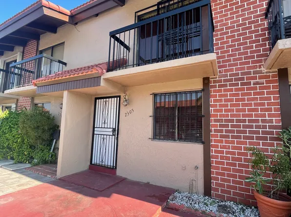 1811 SW 107th Ave, Miami, FL