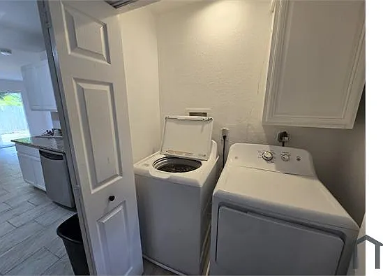 520 Drury Ln #522 — Photo 6