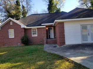 805 Magnolia Dr, Macon, GA