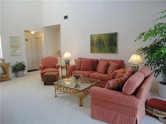 2nd image of 12441 NW Harbour Ridge Blvd #3-4