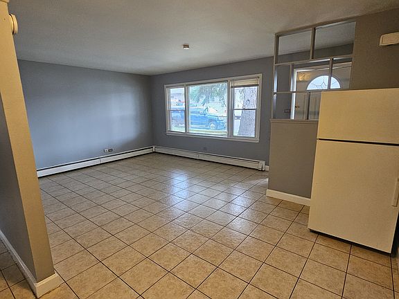 5th image of 5270 Yourell Dr #1