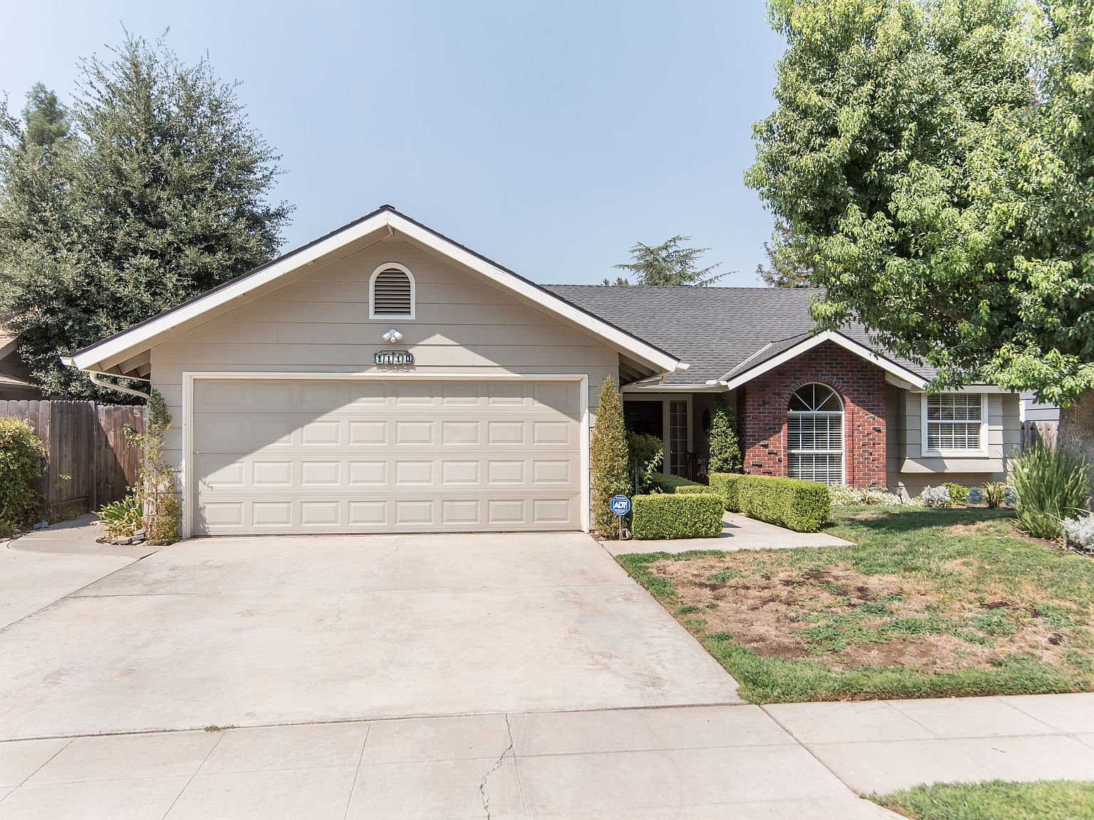 1110 E Quincy Ave, Fresno, CA 93720 | Zillow