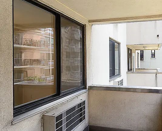 4th image of 49 Ludlow St APT 5C