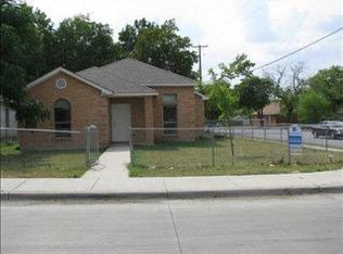 2801 Alaska Ave, Dallas, TX 75216