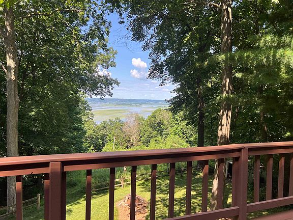 5th image of 62212 Badger Ridge Rd
