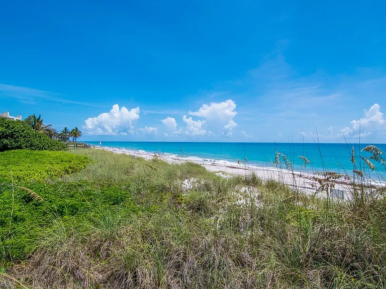 2700 Ocean Dr #107 — Photo 23