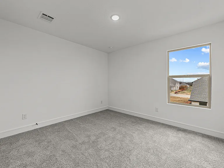 512 Sunflower Trl — Photo 24
