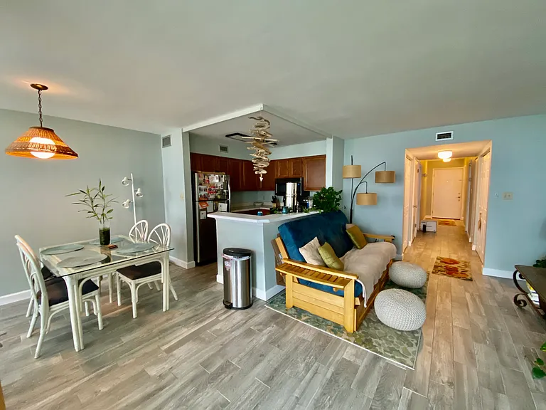 900 Fort Pickens Rd #1052 — Photo 8