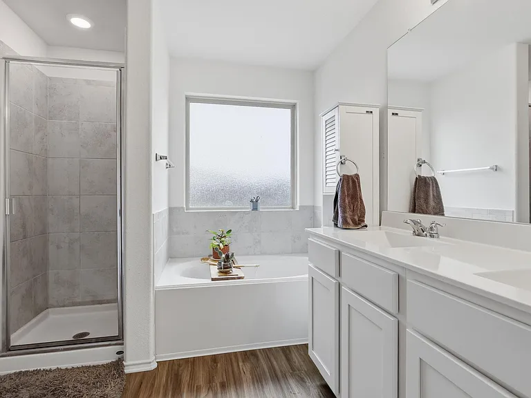 129 Esparza Dr — Photo 15