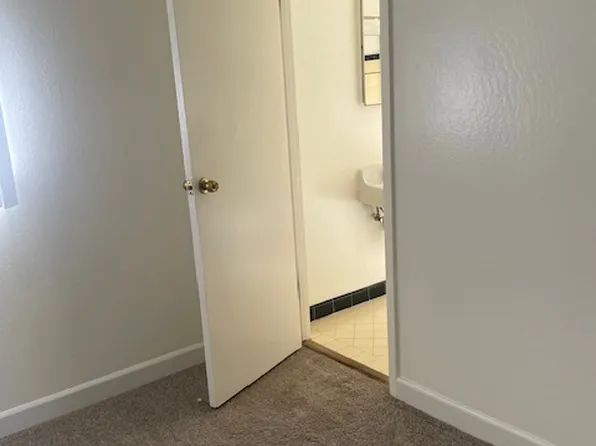 1418 Sutterville Rd APT 1, Sacramento, CA 95822