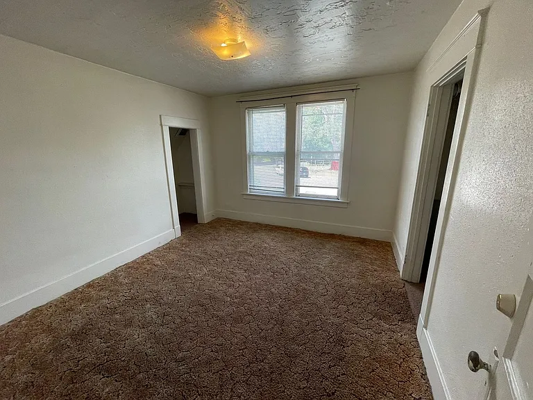 (1532 9th Ave) — Photo 14