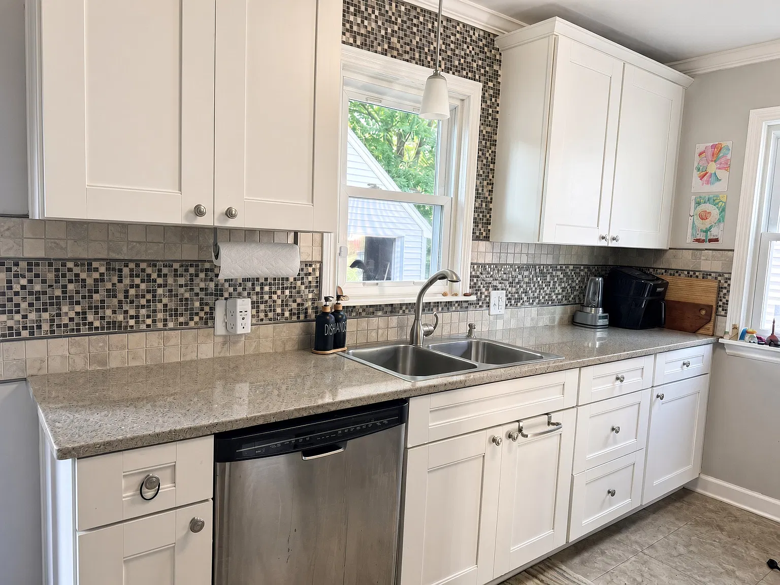 3 bed, 1498 sqft, $2,495 — Photo 3